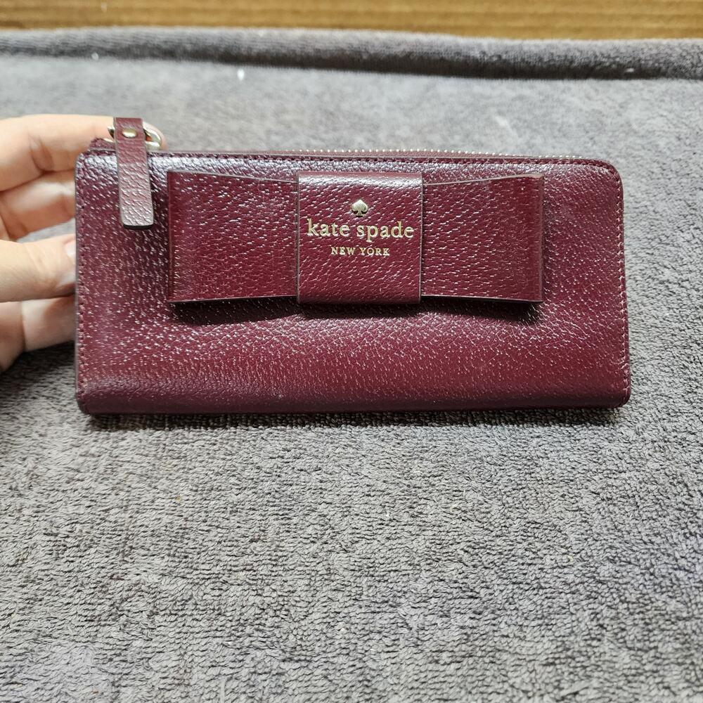 Kate Spade Matthews St. Nisha wine burgundy Wallet bow NWOT unused b50